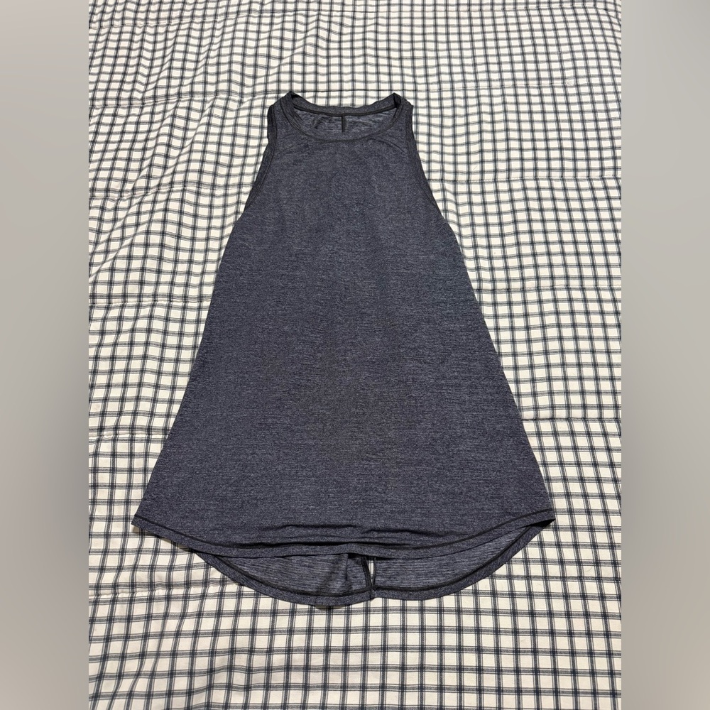 Grey Lululemon workout tank. Size 4.